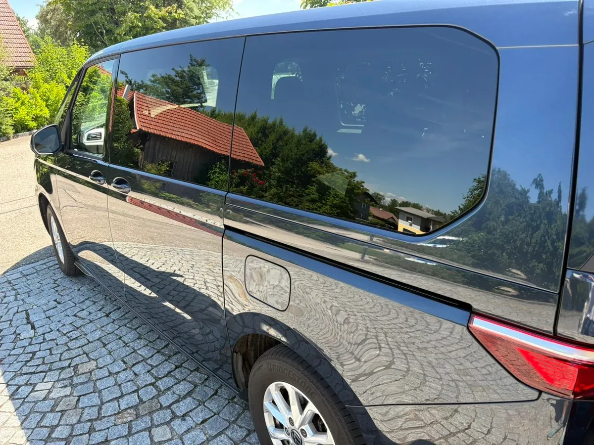 Volkswagen Multivan 2024 photo 3