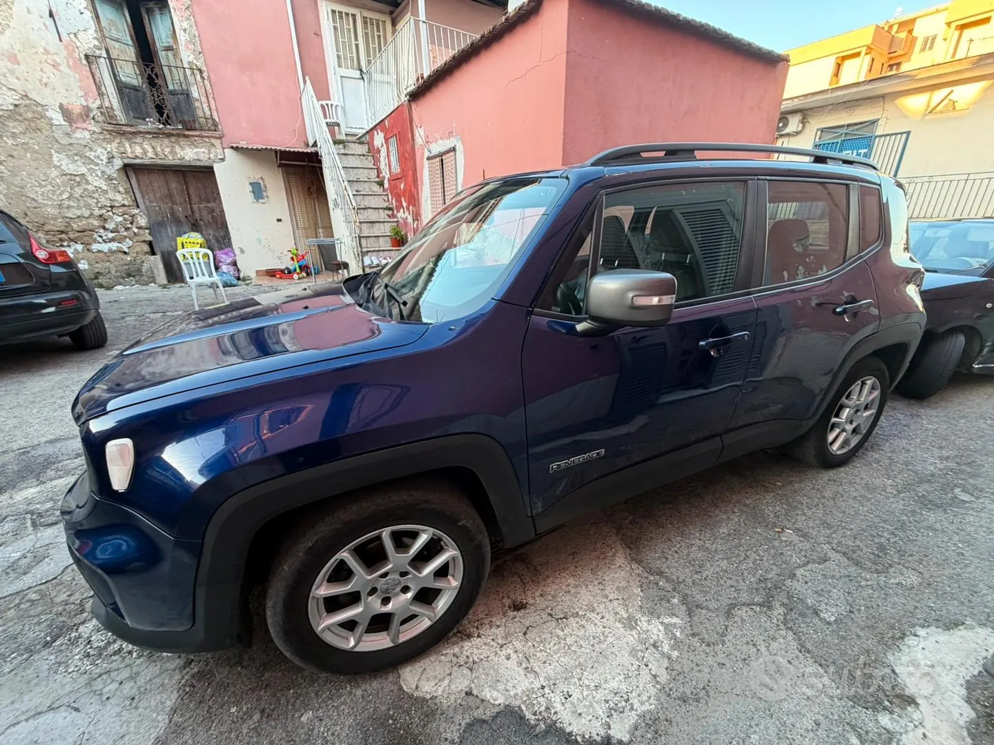 Jeep Renegade 2023 photo 2