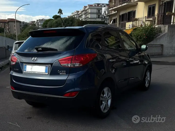 Hyundai Ix35 2011 photo 3