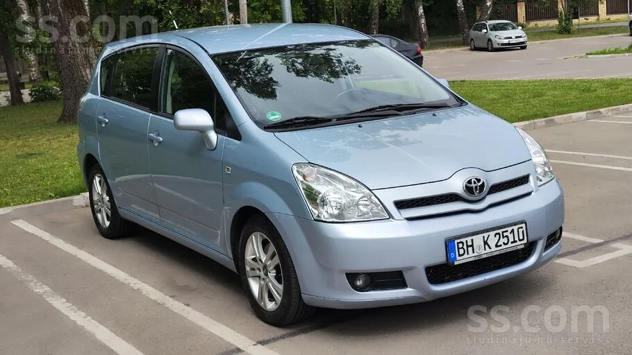 Toyota Corolla Verso 2007 photo 2