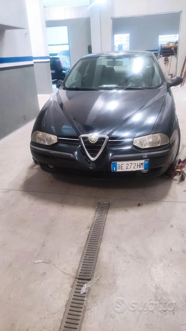 Alfa Romeo 156 1999 photo 2