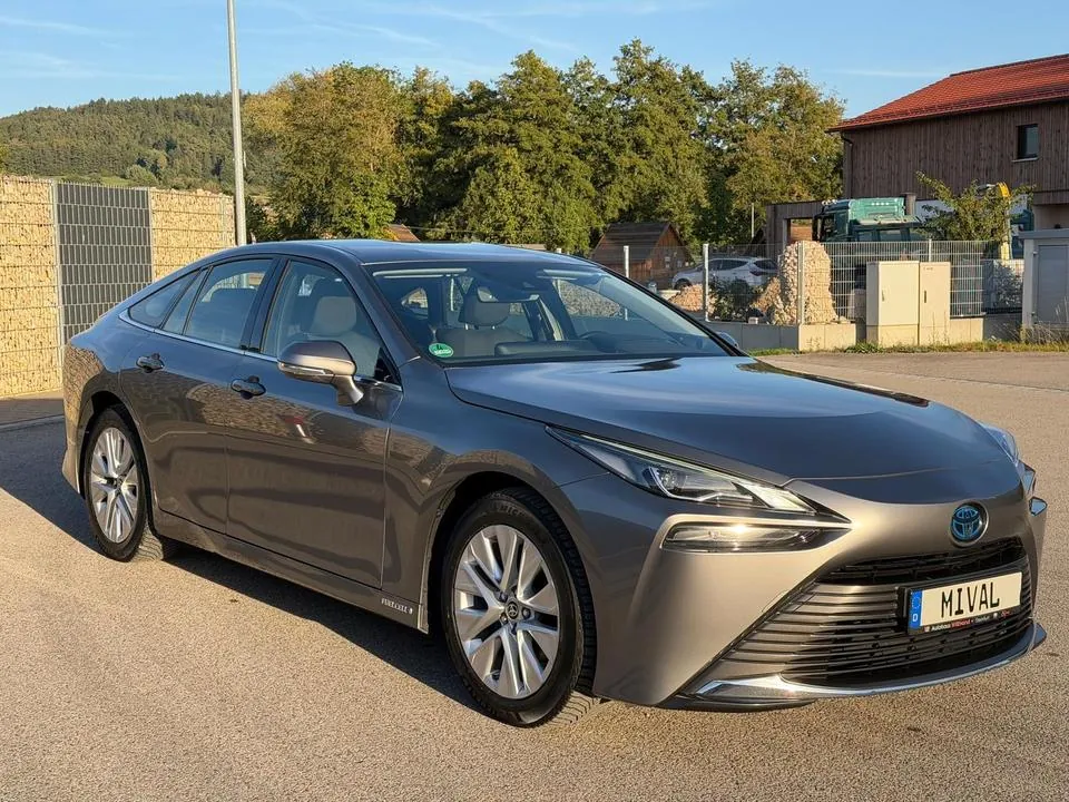 Toyota Mirai