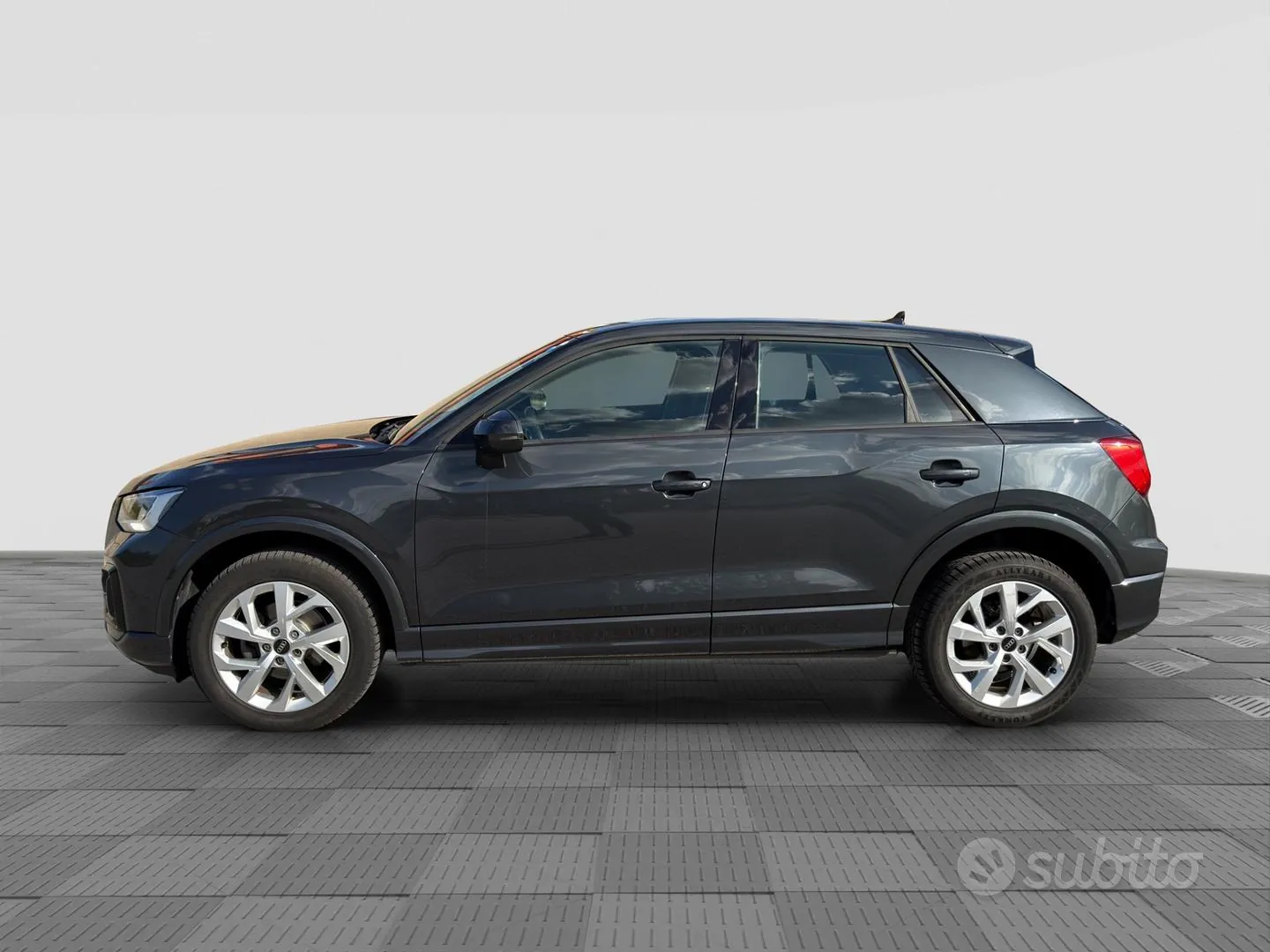 Audi Q2 2023 photo 2
