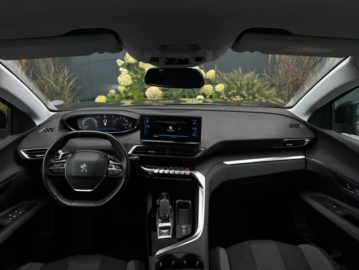 Peugeot 3008 2021 photo 2