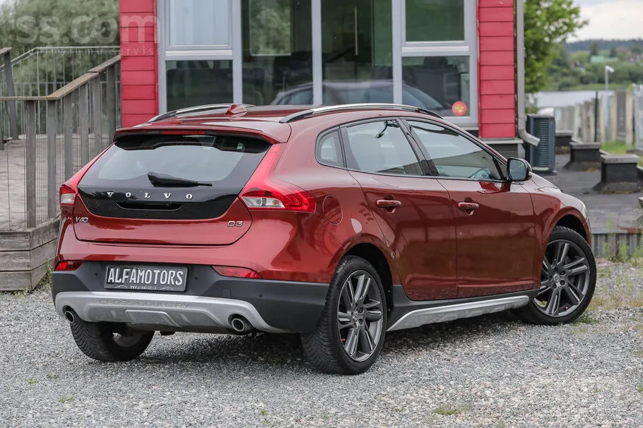 Volvo V40 2013 photo 4
