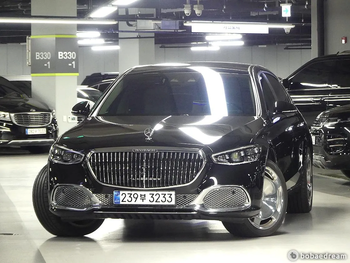 Mercedes-Benz Maybach S580