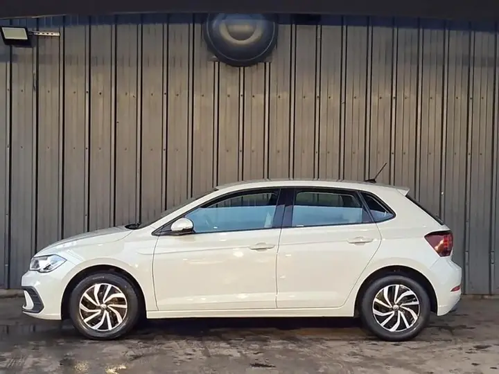 Volkswagen Polo 2024 photo 4