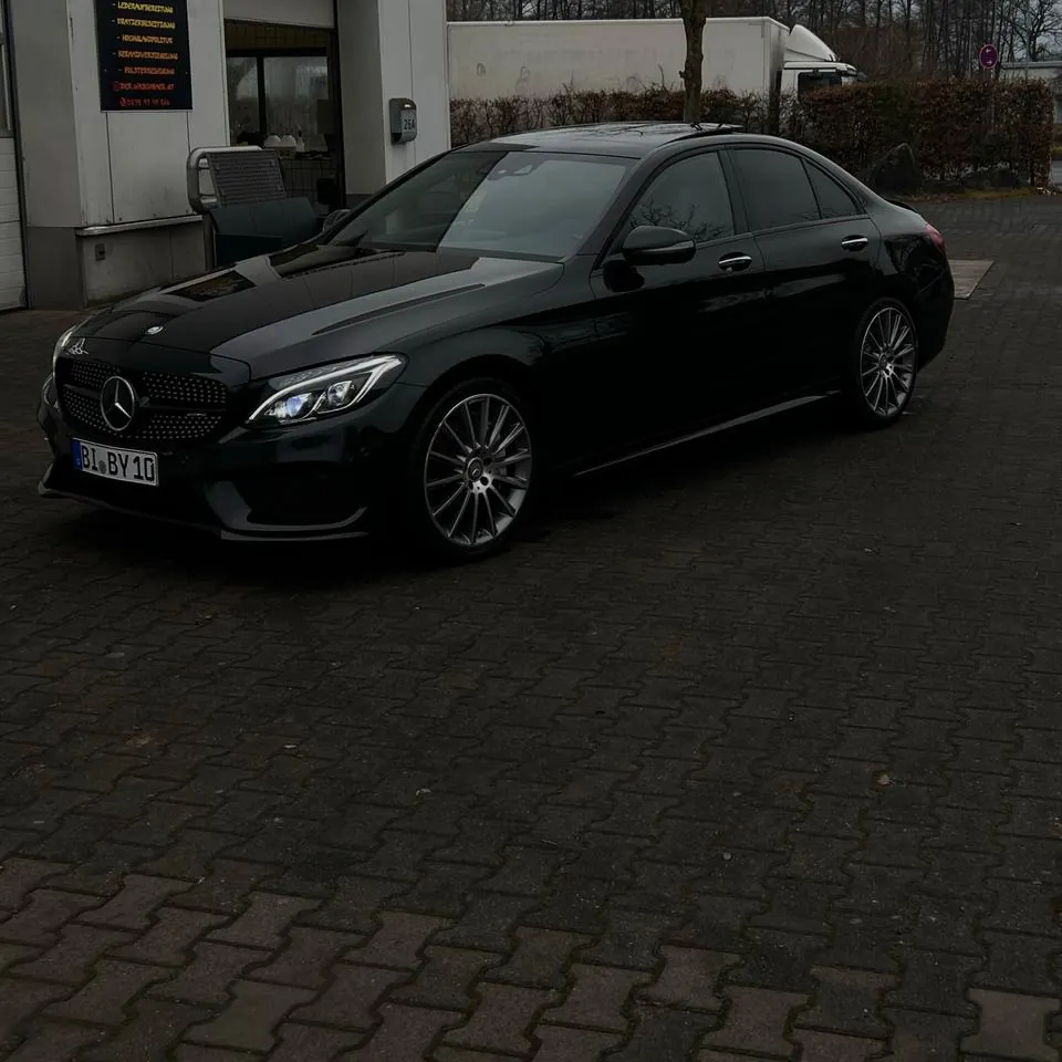 Mercedes-Benz C250