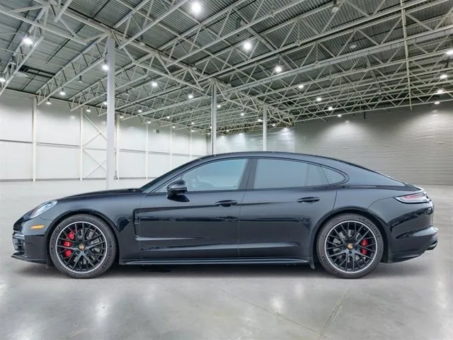 Porsche Panamera 2023 photo 3