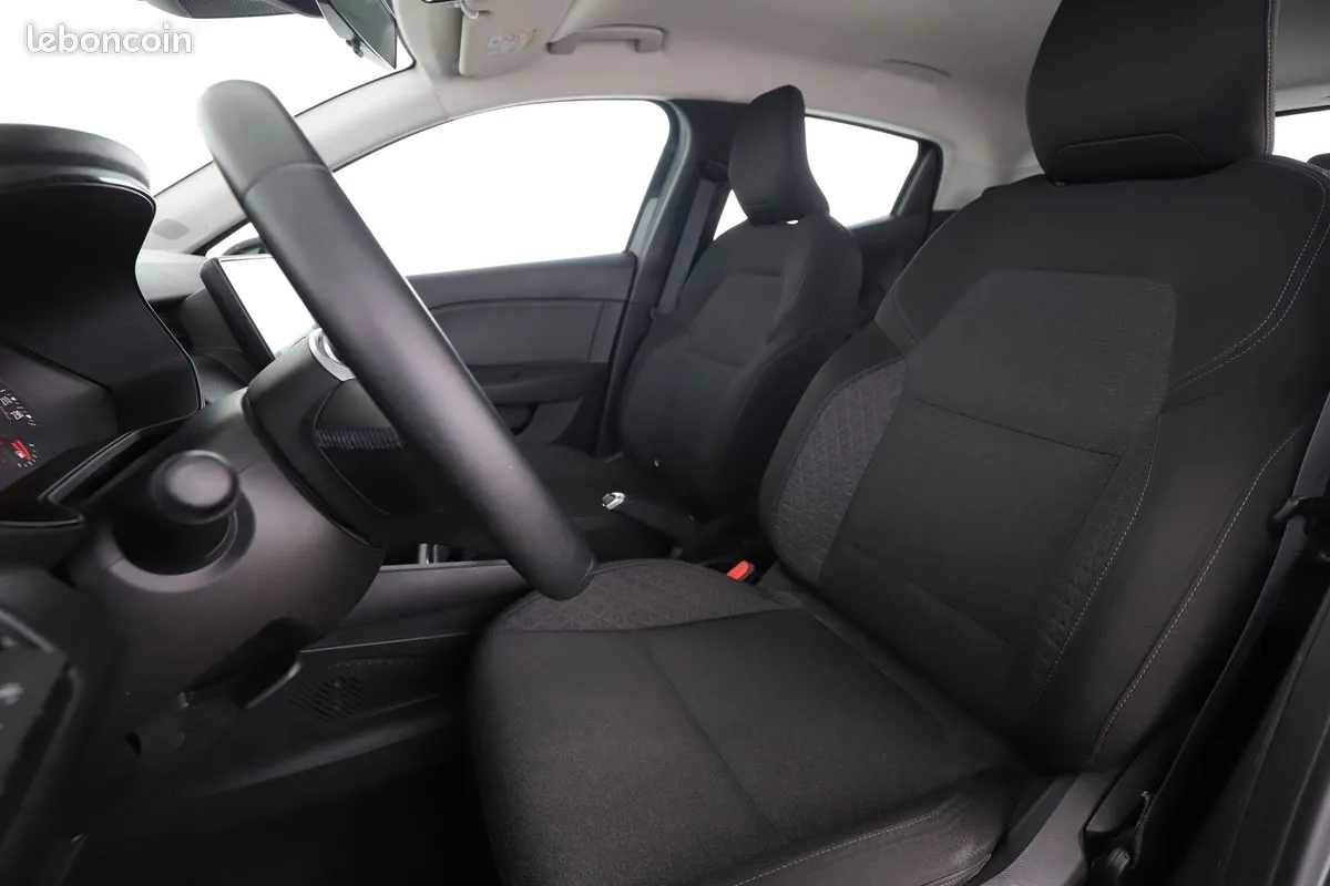 Renault Clio 2022 photo 5