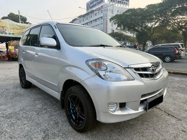 Toyota Avanza