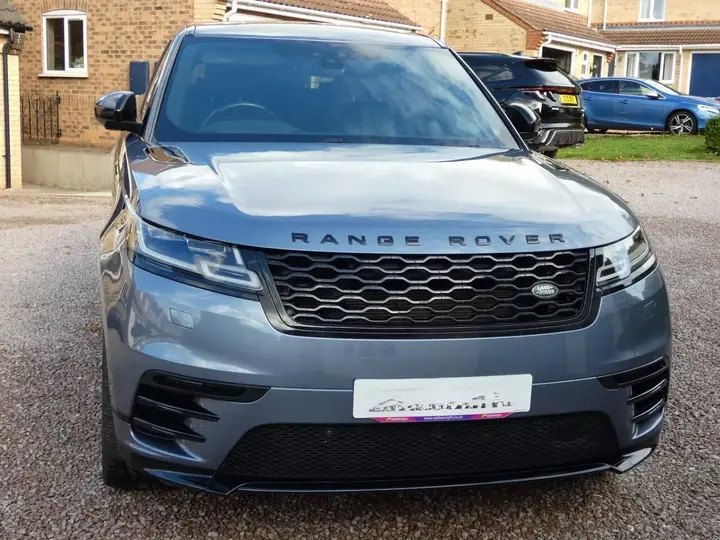Land Rover Range Rover Velar 2017 photo 3