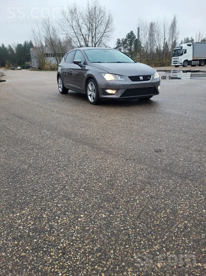 Seat Leon 2014 photo 2
