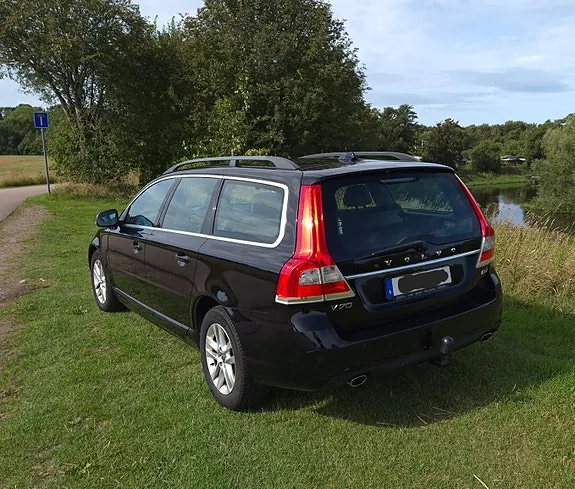 Volvo V70 2015 photo 4