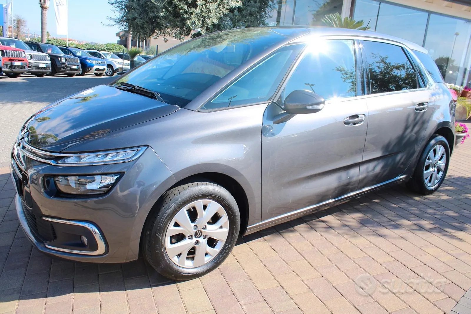 Citroen C4 Picasso 2018 photo 3