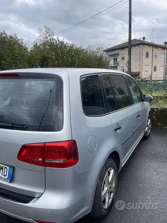 Volkswagen Touran 2016 photo 3