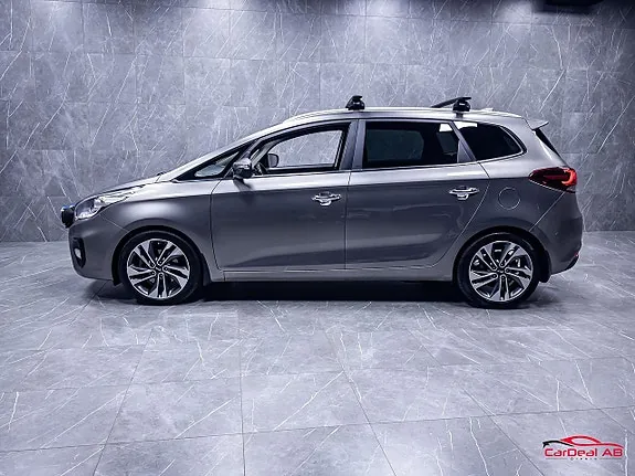 Kia Carens 2018 photo 4
