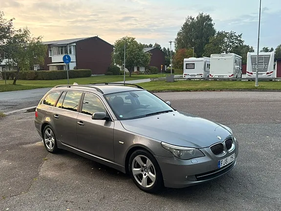 BMW 530I