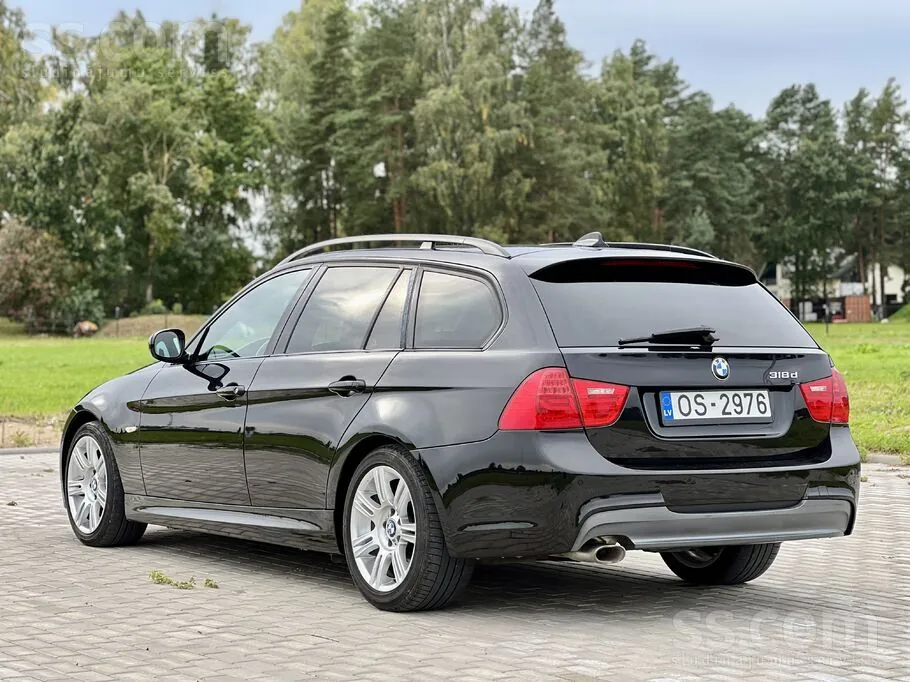 BMW 318D 2009 photo 4