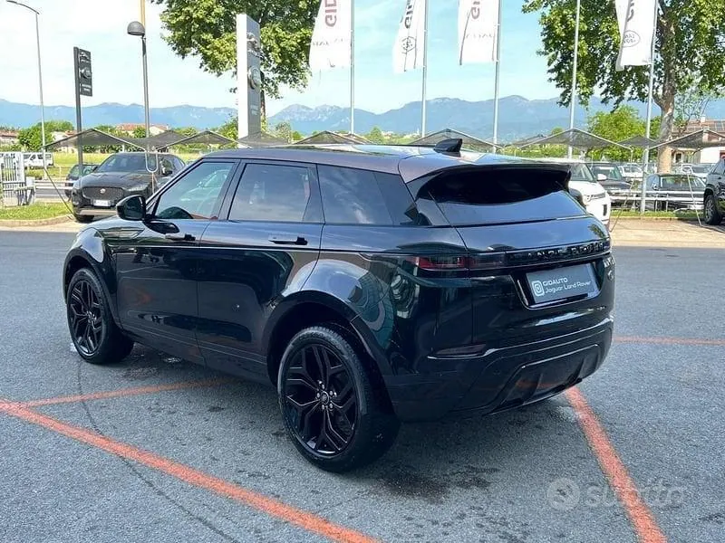 Land Rover Range Rover Evoque 2022 photo 4