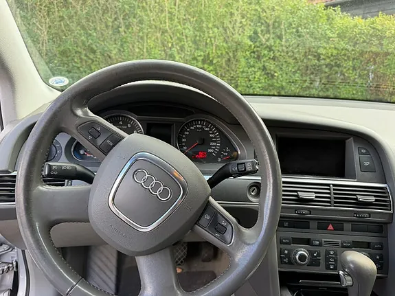 Audi A6 2005 photo 4