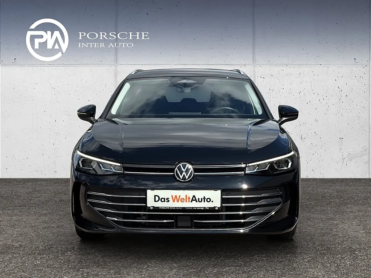 Volkswagen Passat 2025 photo 2