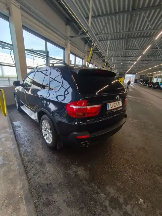 BMW X5 2010 photo 3