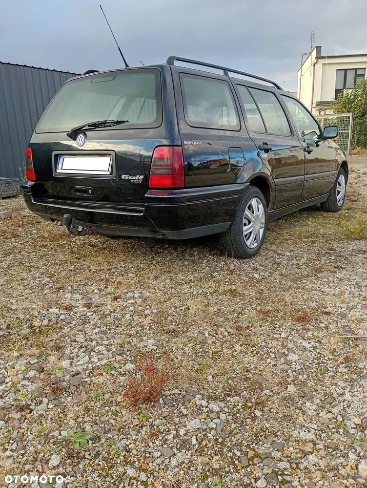 Volkswagen Golf 1996 photo 4