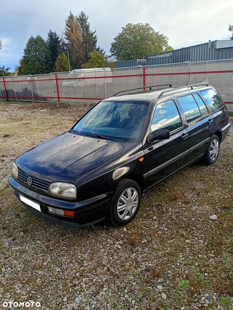 Volkswagen Golf 1996 photo 2