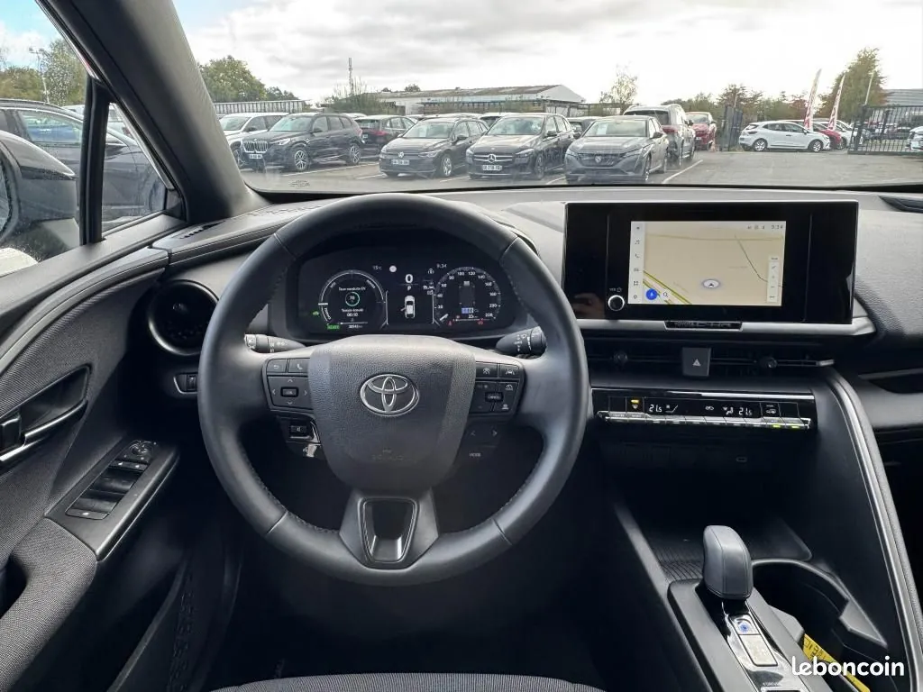Toyota C-Hr 2025 photo 3