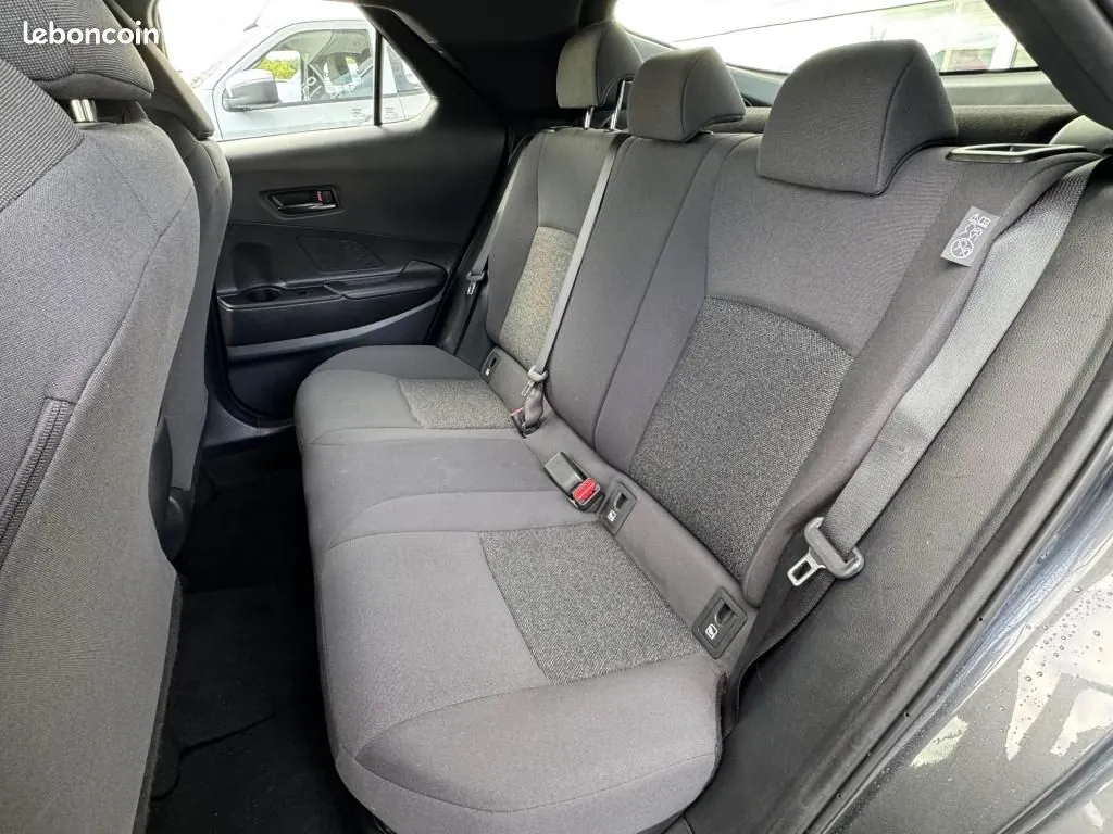 Toyota C-Hr 2025 photo 5