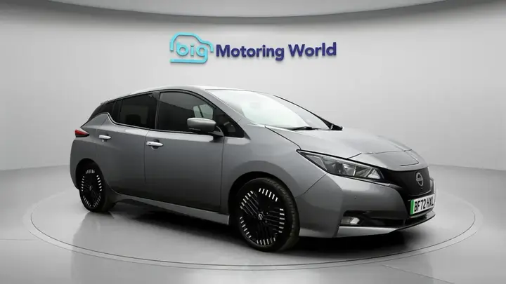 Nissan Leaf 2022 photo 2