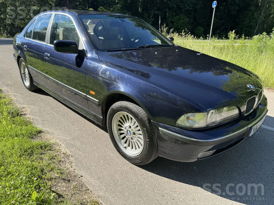 BMW 528 1999 photo 2