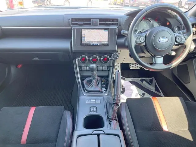 Subaru Brz 2023 photo 2