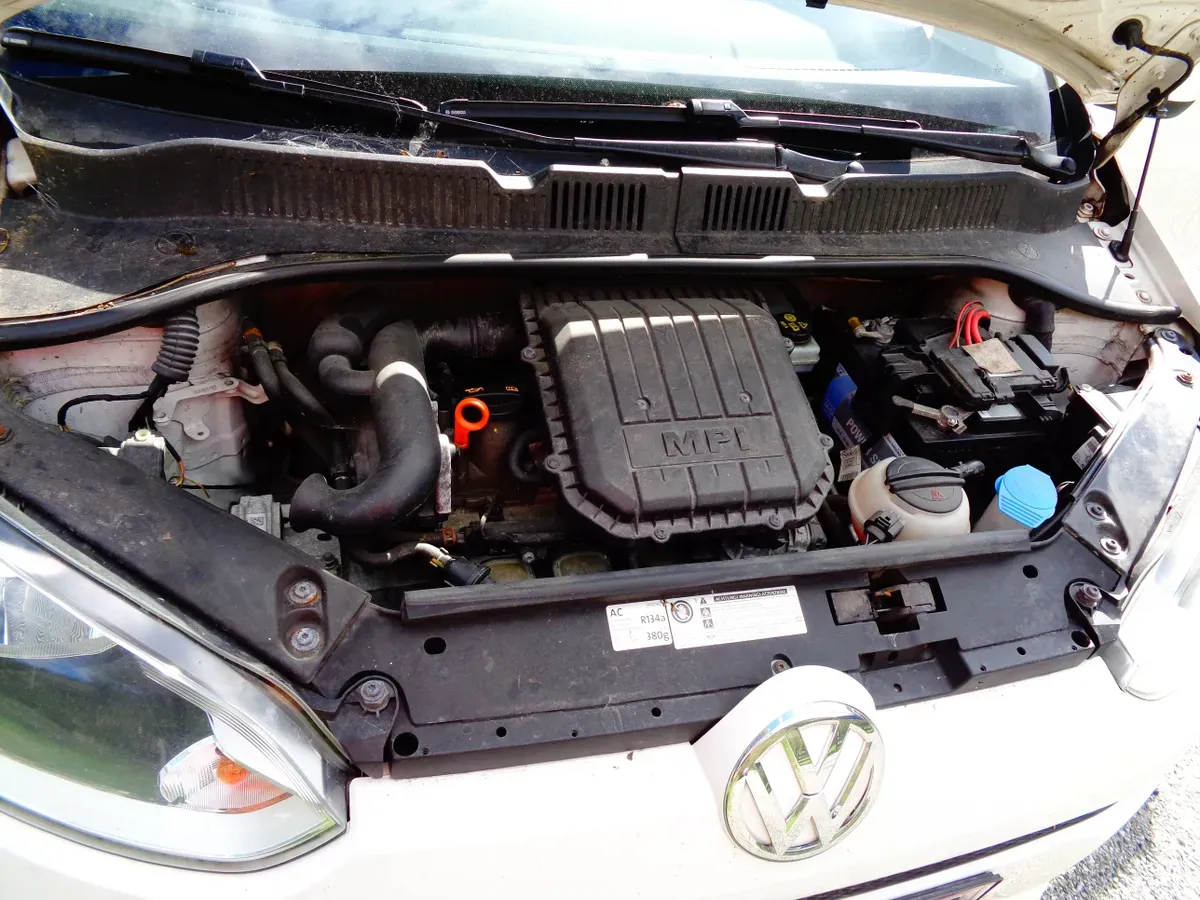 Volkswagen Up 2012 photo 3