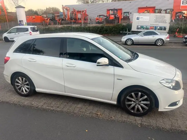 Mercedes-Benz B-Class