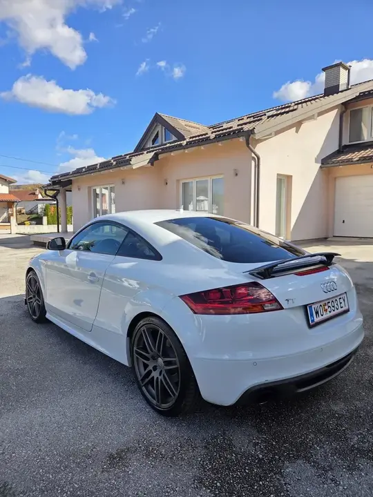 Audi Tt 2014 photo 3