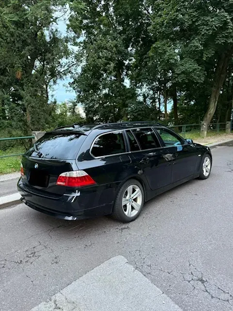 BMW 5 Series 2006 photo 2