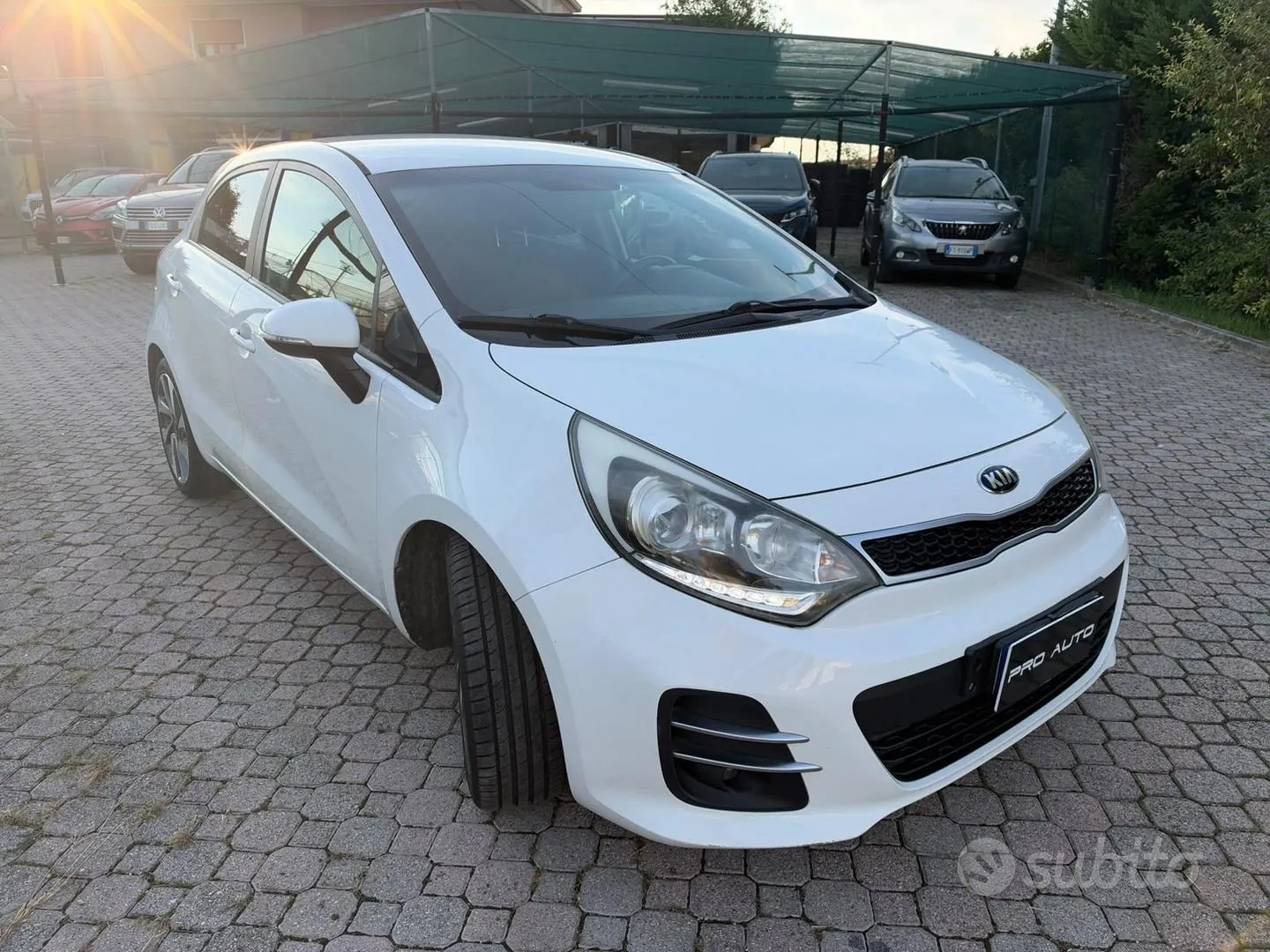 Kia Rio 2015 photo 5