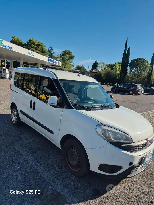 Fiat Doblò 2015 photo 2