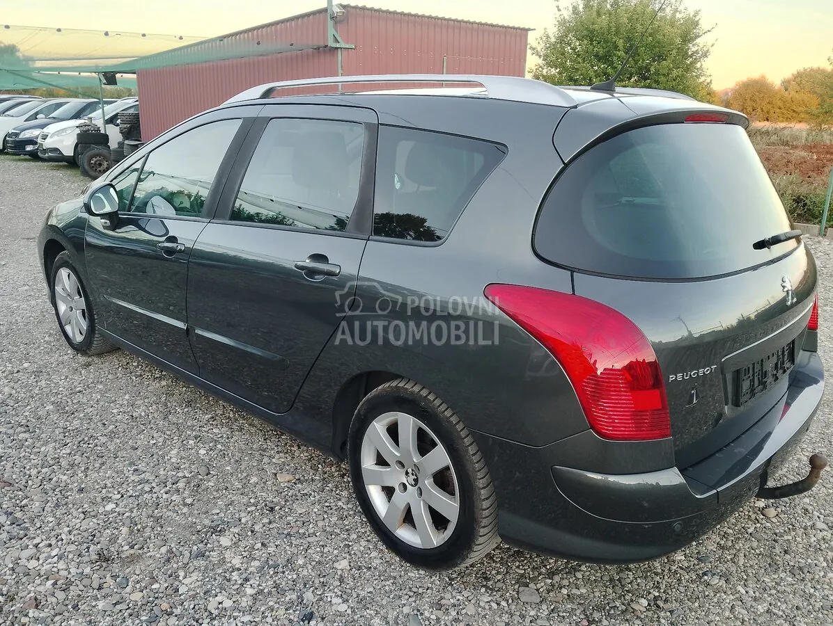 Peugeot 308 2013 photo 3
