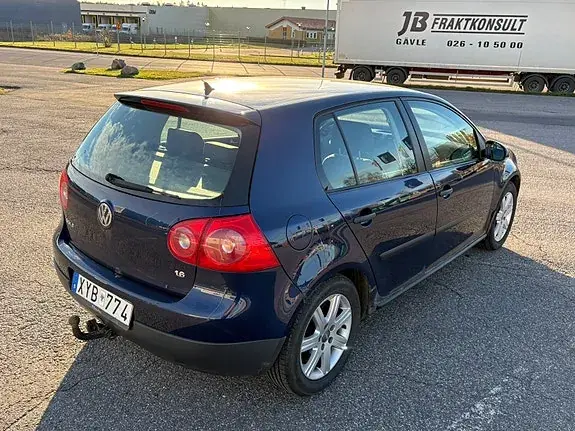 Volkswagen Golf 5 2006 photo 4