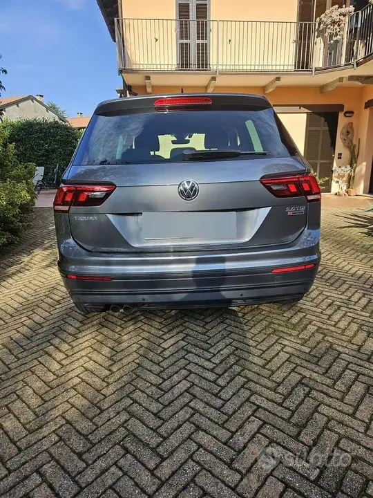 Volkswagen Tiguan 2016 photo 2