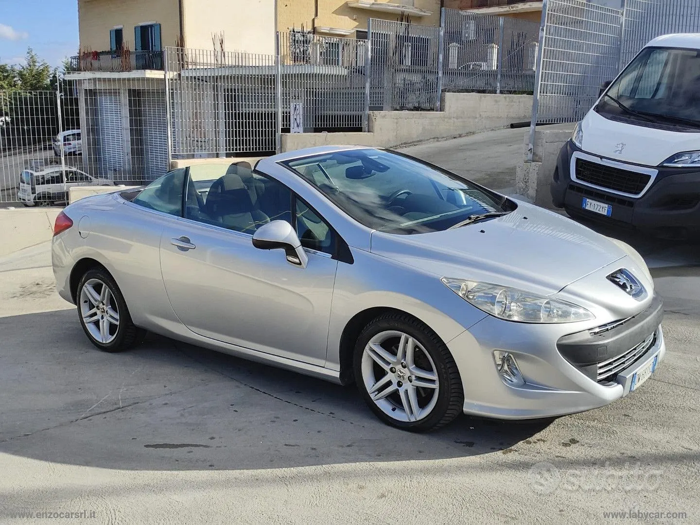 Peugeot 308 2009 photo 2