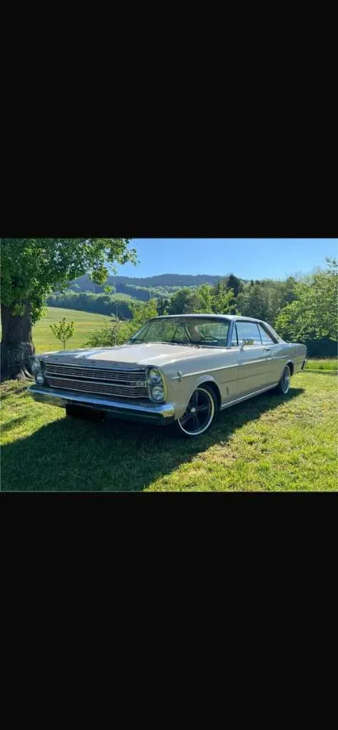 Ford Galaxie