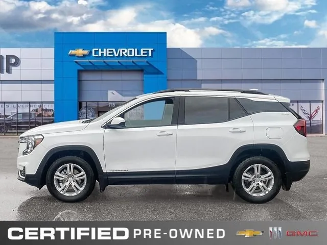 GMC Terrain 2024 photo 2