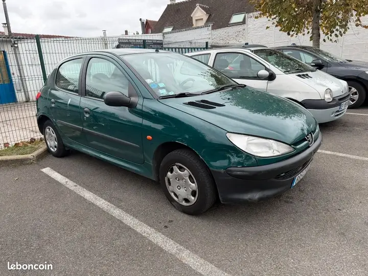 Peugeot 206