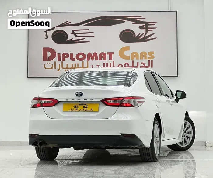 Toyota Camry 2019 photo 2