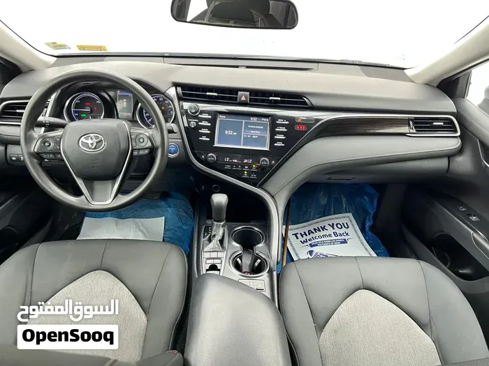Toyota Camry 2019 photo 3