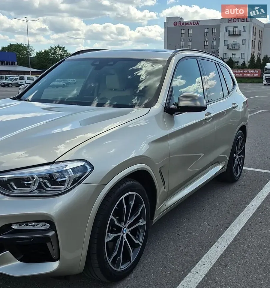 BMW X3 2019 photo 2